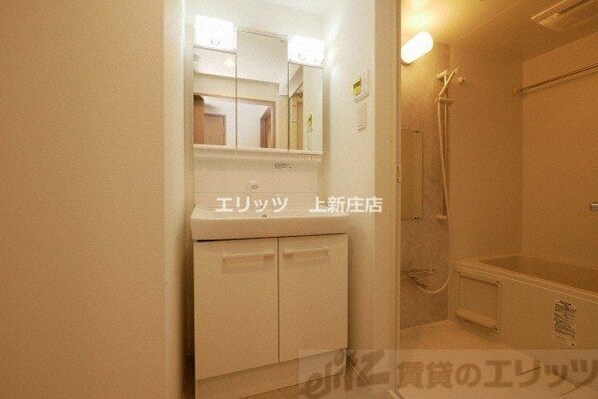 アヴェニール中崎の物件内観写真